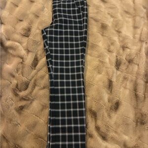 Women’s Maurice’s Black Checkered Pants Capri Style Size Extra Small